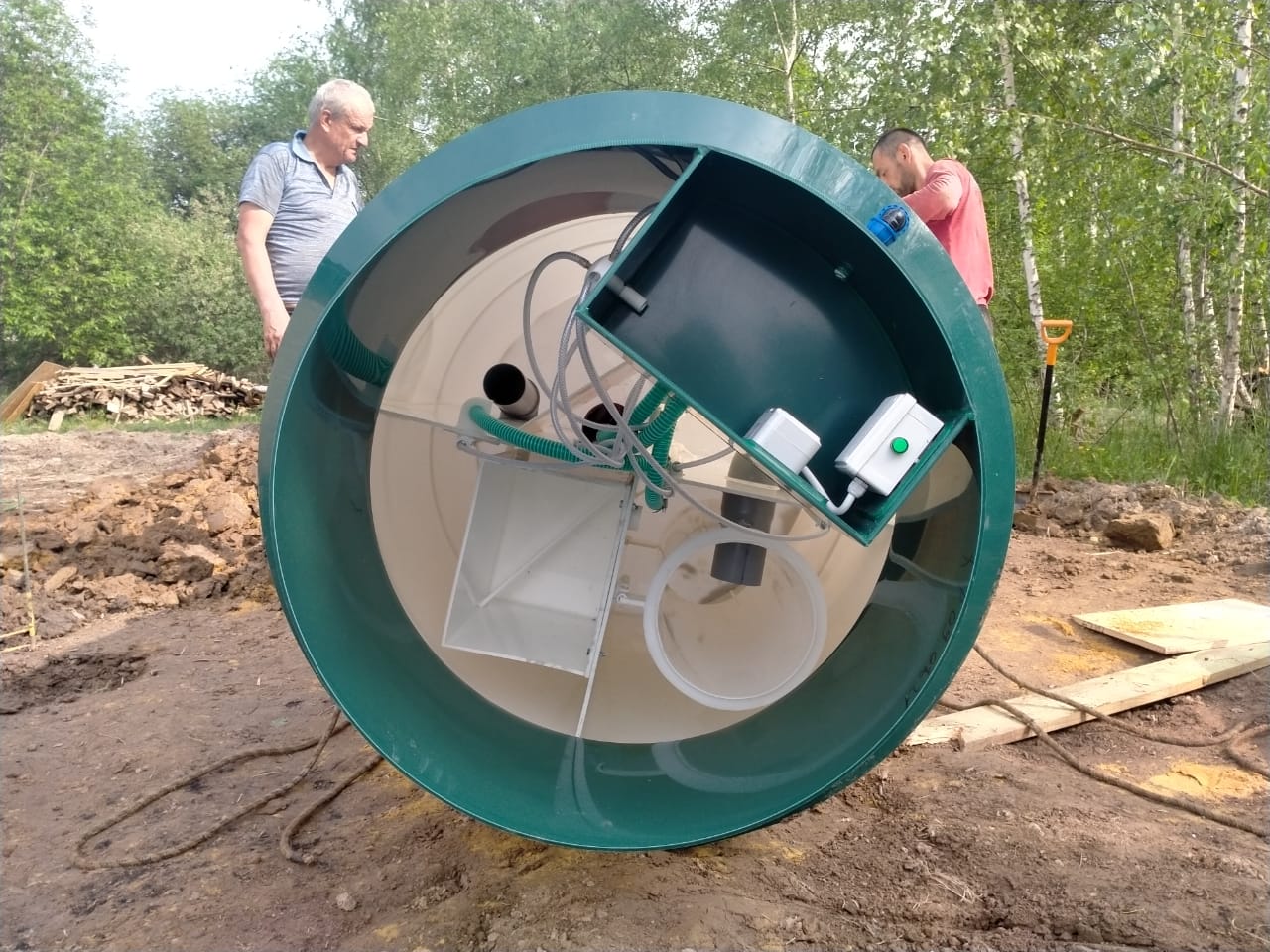 Монтаж септика ТОПОЛЬ